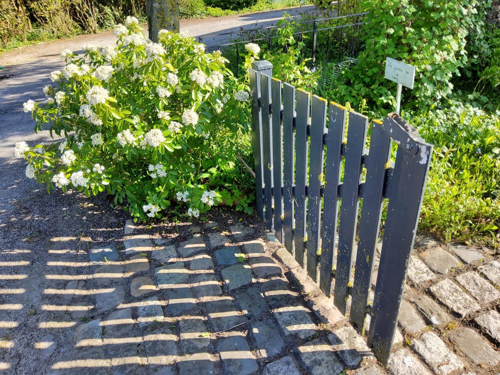 Hoymille Les Jardins B&B 외부 사진